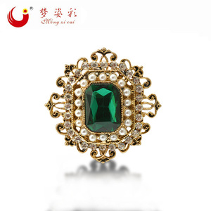 Broche de Flor Rosa Elegante Retrô Europeu-Americano com Strass e Diamantes Incrustados em Liga Metálica, Estilo Boêmio, para Fornecimento Transfronteiriço - Product Image 2