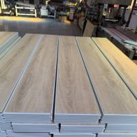 Holzoptik SPC-Vinylboden 4mm 5mm 20mil Nutzschicht Klicksystem Luxus-Vinylplanken-Bodenbelag