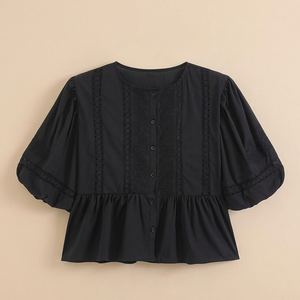 Blusa Vintage Negra Bordada para Mujer con Mangas Abullonadas, Cuello Redondo, Botones, Corte Holgado, Largo Regular, para Todas las Temporadas - Product Image 3