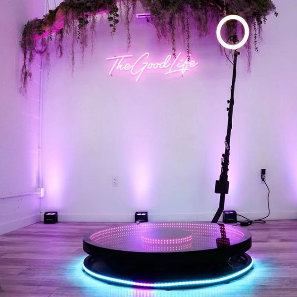 3D Selfie Booth Elevate Your Photobooth Experience