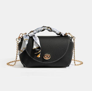 Sac à main de luxe léger en cuir Saffiano kaki avec bandoulière chaîne, poignée foulard et rabat, sac bandoulière, capacité 2-2,9 L pour les trajets quotidiens - Product Image 5