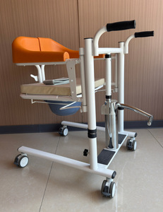 Siège de transfert polyvalent Ary Medical, fauteuil hydraulique portable pour personnes âgées, équipement de sécurité pour la salle de bain - Product Image 5