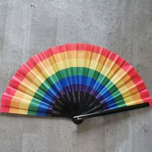 Abanico Plegable Grande y Colorido de 33 cm, Abanicos de Tela y Bambú de 24 Pulgadas para Festivales, Baile, Regalo - Product Image 6