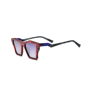 Lunettes de soleil rectangulaires à monture intégrale, monture marbrée violette, verres miroir verts, protection UV 100%, style unisexe adulte tendance - Product Image 4