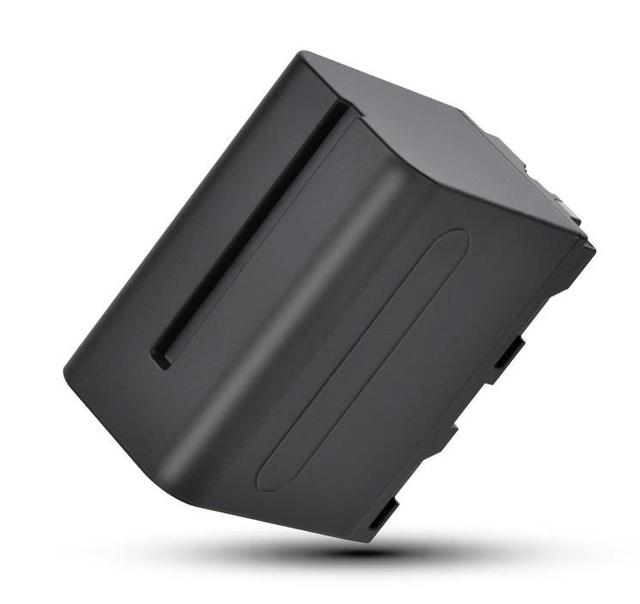NPF550 NPF570 NPF970 NP F550 F570 F330 NP F970 F770 F960 Camera Battery 2400mah for CCD-SC55 TR516 TR716 TR818 Batteries