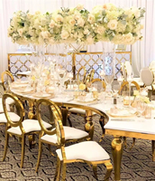Table de banquet de mariage en acier inoxydable courbé avec dessus en verre demi-lune dorée