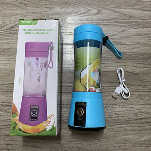 HYRI 2025 Nuevo Licuador Portátil Eléctrico Recargable Mini USB con 6 Cuchillas para Smoothies y Frutas, Inalámbrico para el Hogar - Product Image 2