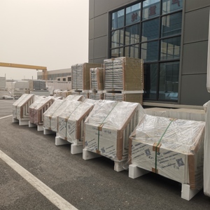 Panneaux muraux sandwich isolés pour murs et toits, solution de construction polyvalente - Product Image 6