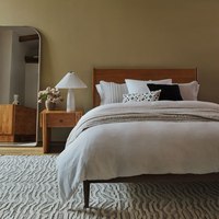 Lit double en bois massif de style scandinave moderne et luxueux, meubles de chambre durables