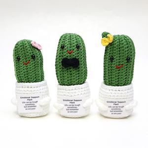Hecho a mano ganchillo lindo divertido regalo positivo juguete fresa energía muñeca decoración verduras PP algodón Amigurumi Super suave felpa - Product Image 4