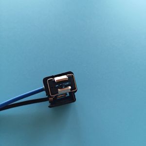Connettore in Plastica a 2 Pin per Lampadina H1 Auto, Cablaggio Automobilistico - Product Image 4