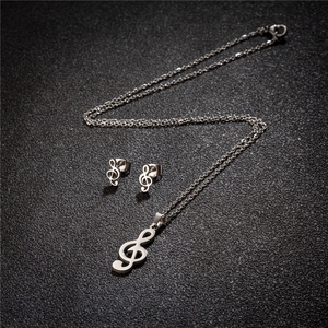 Ensemble <span class=keywords><strong>de</strong></span> bijoux pendentif clé <span class=keywords><strong>de</strong></span> <span class=keywords><strong>sol</strong></span> en acier inoxydable plaqué or, collier et boucles d'oreilles, design cadeau - Product Image 4