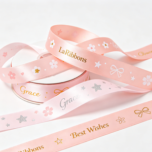 Cinta de Grosgrain Rosa de Poliéster/Algodón de 1-1/2 Pulgadas con Patrón Geométrico Estampado en Lámina Dorada, de una Sola Cara, OEKO-TEX - Product Image 5