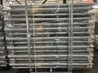 Vis de terre photovoltaïque en acier à visser de type U, poteau hélicoïdal, finition galvanisée à chaud, capacité de 2000 kg pour l'énergie solaire