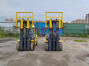 Montacargas Diésel Komatsu FD30 de 3 Toneladas, 4x4, Neumáticos Sólidos, Mástil de 3 Etapas, Excelente Rendimiento, Montacargas Usado Original de Alta Calidad - Product Image 6