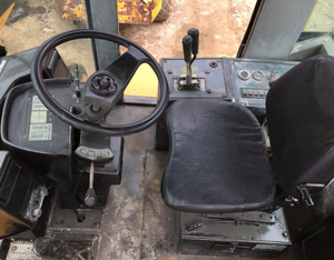 Cargador de ruedas Cat 966G usado, maquinaria de construcción de servicio pesado, caja de cambios de Motor de sistema hidráulico robusto para minería, movimiento de tierras - Product Image 6