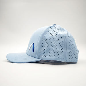 หมวกกอล์ฟ 6 แผงแบบกำหนดเองจากผู้ผลิต หมวกเบสบอลโพลีเอสเตอร์ 100% ตัดด้วยเลเซอร์ ป้ายทอ โลโก้ยาง PVC พลาสติก - Product Image 6