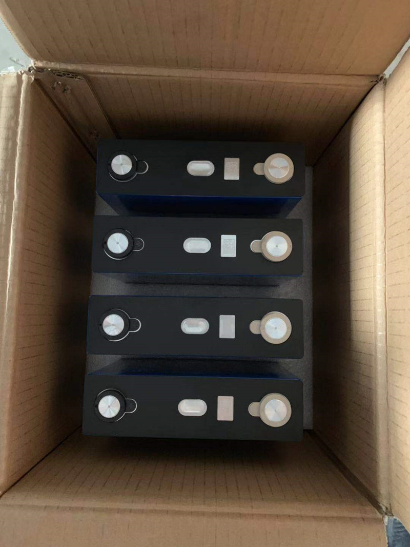 Rechargeable Lead Acid Batteries 3.2v 280Ah Lifepo4 Cells For Solar St