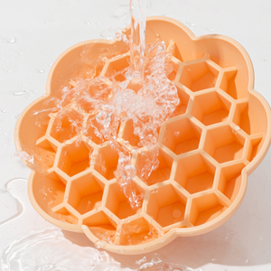 Customized New Honeycomb Slow Food Bowl Dog Bowls Silicone Pet <b>Cat</b> Anti Slip Dog Feeding Dog Slow <b>Feeder</b> Bowl - Product Image 6