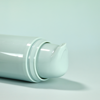 Bouteilles à pompe sans air en PP vert personnalisées en usine, flacons sous vide en plastique vides pour sérum facial, lotion, emballage cosmétique