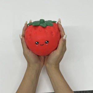 Jouet Squishy Fraise Grande Taille 15*12cm – Cadeau d'Anniversaire Amusant pour Filles, Garçons et Collectionneurs – Entrepôt <span class=keywords><strong>USA</strong></span> - Product Image 5