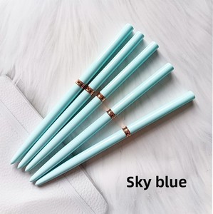 Suministro de fábrica: Juego de pinceles de plástico ultrafinos de mango largo para arte de uñas, estilo japonés, para pintura floral y dibujo de líneas. - Product Image 5