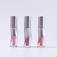 Nouveau Rouge à Lèvres Liquide Mat Velours Vegan Naturel Brillant Effet Huile, Personnalisable et Tendance