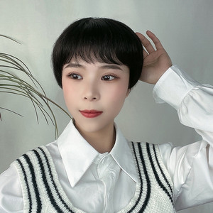 วิกผมสั้นตรงสำหรับ<span class=keywords><strong>ผู้</strong></span>หญิง <span class=keywords><strong>ผม</strong></span>ฟูเป็นธรรมชาติ วิกผมสำหรับคุณแม่วัยกลางคนและผู้<span class=keywords><strong>สูงอายุ</strong></span> ใยสังเคราะห์ คลุมทั้งศีรษะ สามารถดัดและย้อมสีได้ - Product Image 3