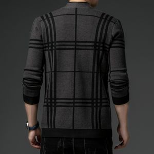 Cárdigan en Blanco chino de punto con cuello en V Suéter Aka Hombres amarillos Suéteres de punto Cárdigans para hombres - Product Image 3