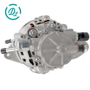 Alternateur d'excavatrice EexcavaStart 12V 65A A2T81499 MD304129 pour moteur 4D55 avec garantie d'un an - Product Image 2
