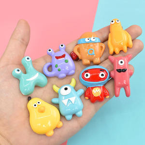 HENGXIN personaggio dei cartoni animati in miniatura simulazione 3D colorato divertente piccoli mostri ciondoli in resina per la decorazione di artigianato di melma - Product Image 2