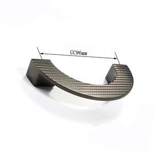 Nuevo diseño de muebles de cocina de oro cepillado de aleación de Zinc C Forma de diseño manijas Dresser tira <span class=keywords><strong>aldaba</strong></span> de puerta - Product Image 5