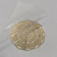 Etiquetas de Vinilo Impresas Personalizadas en 3D, Resistentes al Agua, con Protección UV, CMYK, Troqueladas, Duraderas, MOQ 100 Unidades, Transferencia de Logotipo, Forma Personalizada, Etiquetas de Embalaje