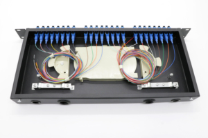 ตู้แร็คสำหรับศูนย์ข้อมูลแบบติดตั้งบนตู้ ODF FTTH ขนาด 19 นิ้ว แบบคงที่ 1U 12 <span class=keywords><strong>FO</strong></span> 24 คอร์ แผงแพทช์ไฟเบอร์ออปติก - Product Image 2