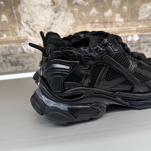 Chaussures de course de luxe pour hommes, design tendance, haute qualité, plateforme LED, dernières nouveautés, baskets lumineuses de créateur, très vendues. - Product Image 5