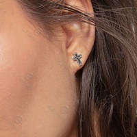 Gemnel 925 grosir emas 18k desain terbaru terlaris kancing telinga set anting-anting pria hitam silang