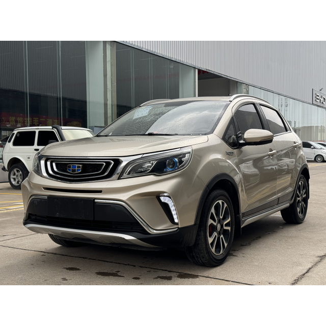 Hubei Yitong Geely Gx3 Pro 2023 2021 1.5L 5MT Manual Cars 2wd Gasoline Small SUV Used Livan X3 Pro for Egypt with Leather Seat