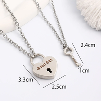 Bijoux maître-esclave de style serrure gravés avec une serrure en forme de coeur pour collier de couple de bonnes filles avec pendentif serrure à clé