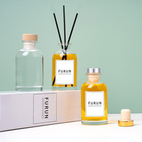 Vente en gros de flacons diffuseurs de parfum en verre ronds vides de 100 ml avec boîtes d'emballage personnalisées pour l'utilisation d'huiles essentielles