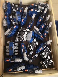 Z2FS6-2-4X/2QV R900481624 Z2FS 6-2-4X-2QV ของแท้ในสต็อก ไฮดรอลิกส์ HYDRAFORCE IH ชุดจ่ายน้ำมันแบบกำหนดเอง - Product Image 2