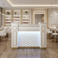 Comptoir de réception en bois sur mesure pour salon de beauté, caisse enregistreuse, comptoir d'accueil pour salon ou bar