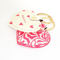 Promotietas Charm Sleutelhanger Geprint Hartvormig Vegan PU Leder Sleutelhanger Aangepaste Logo Valentijnscadeau Sleutelhanger