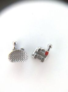 Staffe dentali ortodontiche realizzate in metallo resistente e acciaio alimentate da macchinari efficienti - Product Image 5