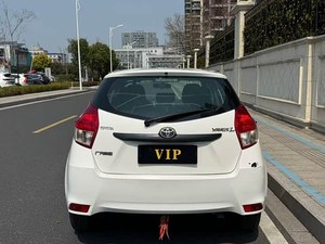 <span class=keywords><strong>Toyota</strong></span> <span class=keywords><strong>Yaris</strong></span> L SUV 1.5L d'occasion <span class=keywords><strong>2014</strong></span> avec toit ouvrant, boîte automatique, sièges en cuir, caméra de recul, pneus R15, conduite à gauche - Product Image 5