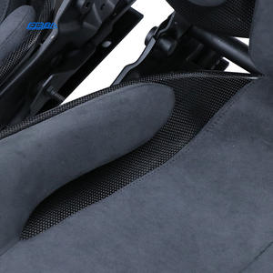 Sièges de course en cuir véritable Alcantara personnalisables et réglables manuellement en fibre de carbone pour Ferrari SF90 - Product Image 3