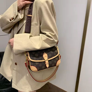 Sac à main décontracté de luxe de haute qualité, de marque de créateur, à bandoulière unique, en cuir PU imperméable, à fermeture ouverte, portable, sac à bandoulière - Product Image 3