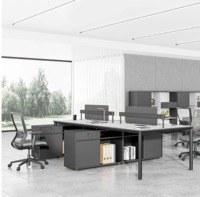Table d'ordinateur à cloison 2 4 6 8 places Bureau pour 4 personnes Bureau moderne Poste de travail linéaire Cabines à vendre