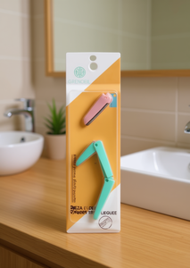 Tondeuse à sourcils Grenobil X 576, design compact bicolore pour une mise en forme précise des sourcils - Product Image 2