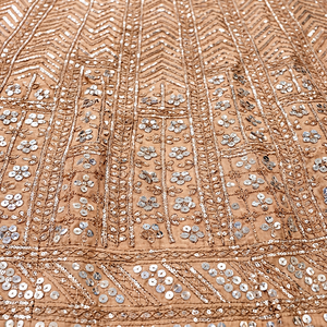 Ensemble de mariée indien Prayosha Enterprise en sequins or champagne brodés, longueur ras du sol, séchage rapide, avec dupatta assorti - Product Image 1