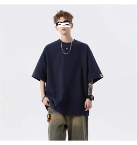 เสื้อยืดลำลองผู้ชาย OEM ผ้าฝ้าย 100% คุณภาพสูง 280 กรัม พิมพ์ลายแบบวอช - Product Image 4